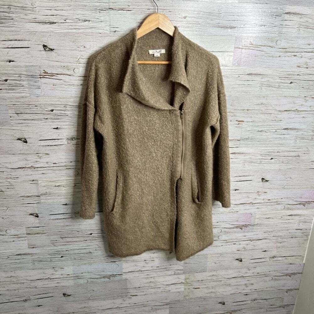 Simply noelle brown sweater zip up size large
